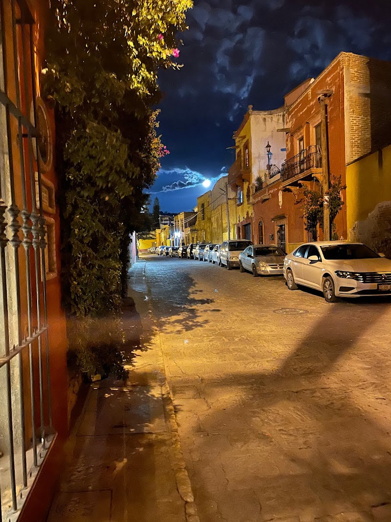 Casa De La Noche Boutique Hotel