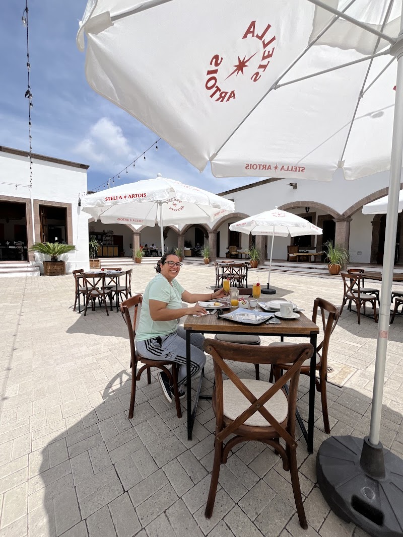 Tres Fuentes Dickinson Hotel Boutique