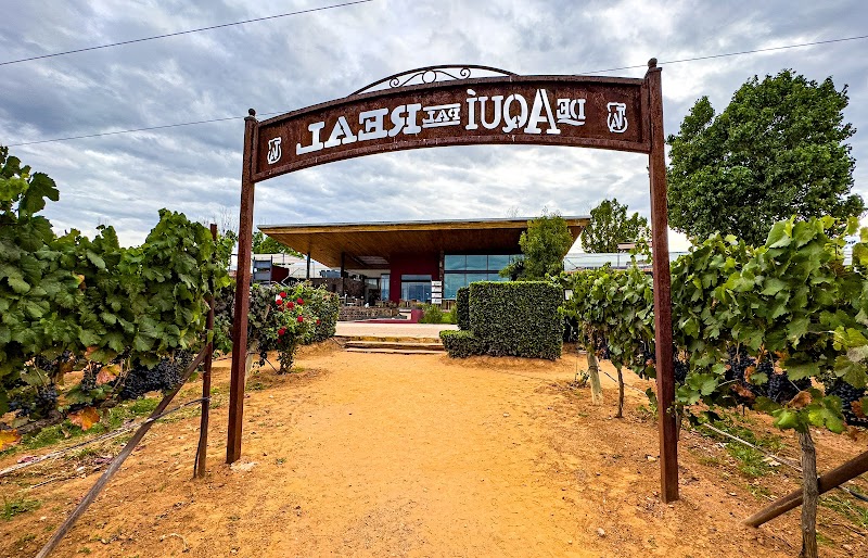 Tierra Adentro