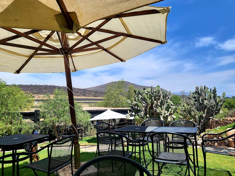 Puerta Del Lobo - Restaurante Ruinas