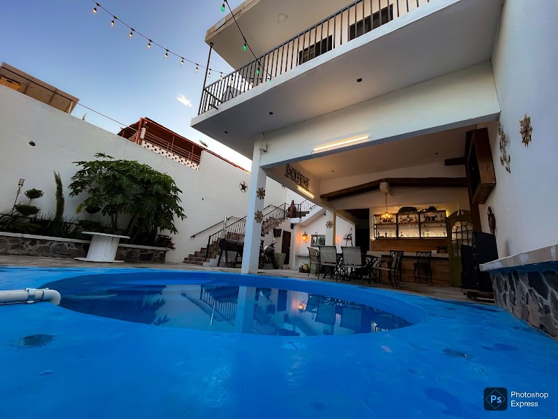 Hotel 305 photo 1