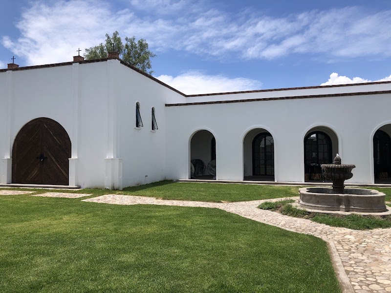 Bodega Dos Buhos photo 5