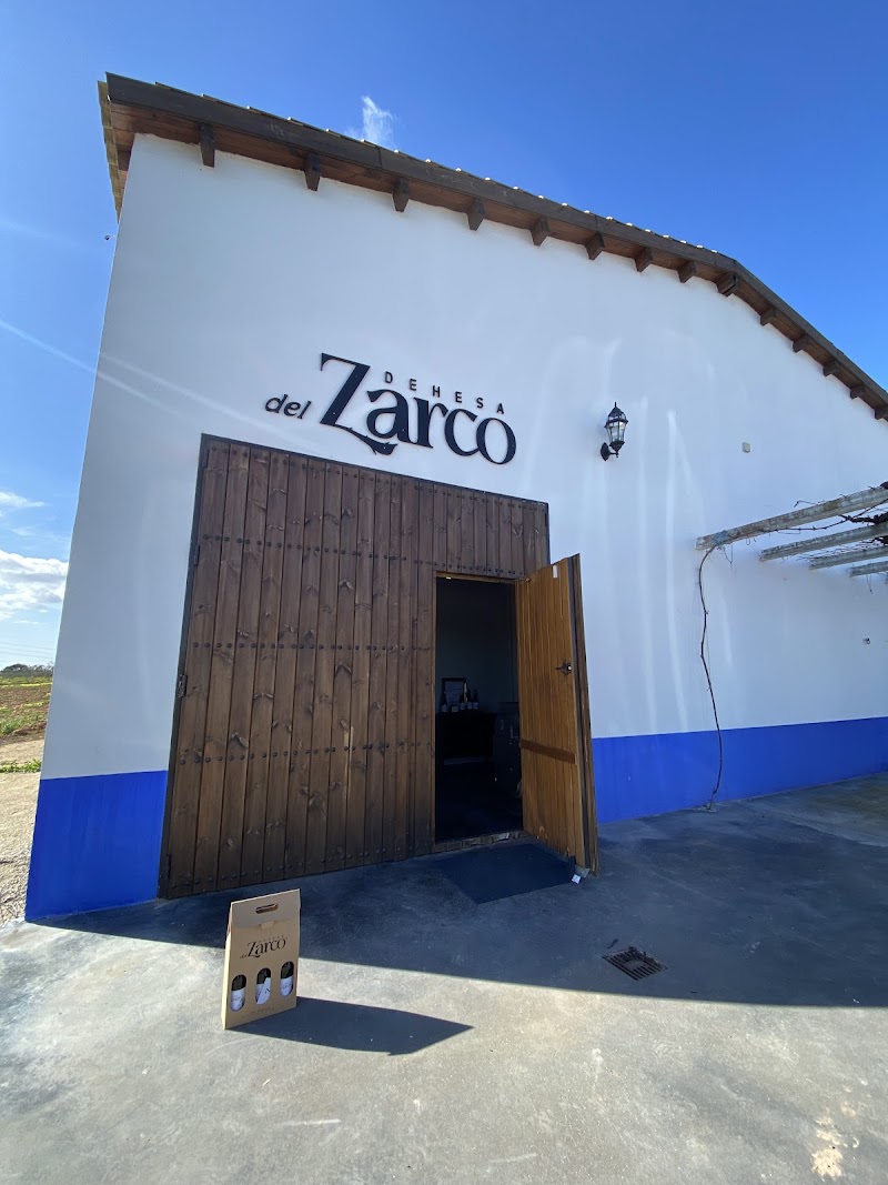 Bodega y viñedo ecológico Dehesa Del Zarco photo 3