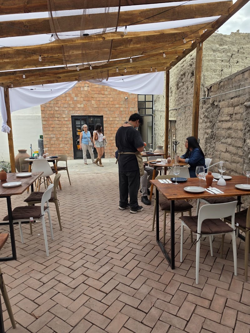 Casa TRECE BISTRO photo 4