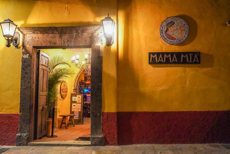 Mamá Mía photo 1