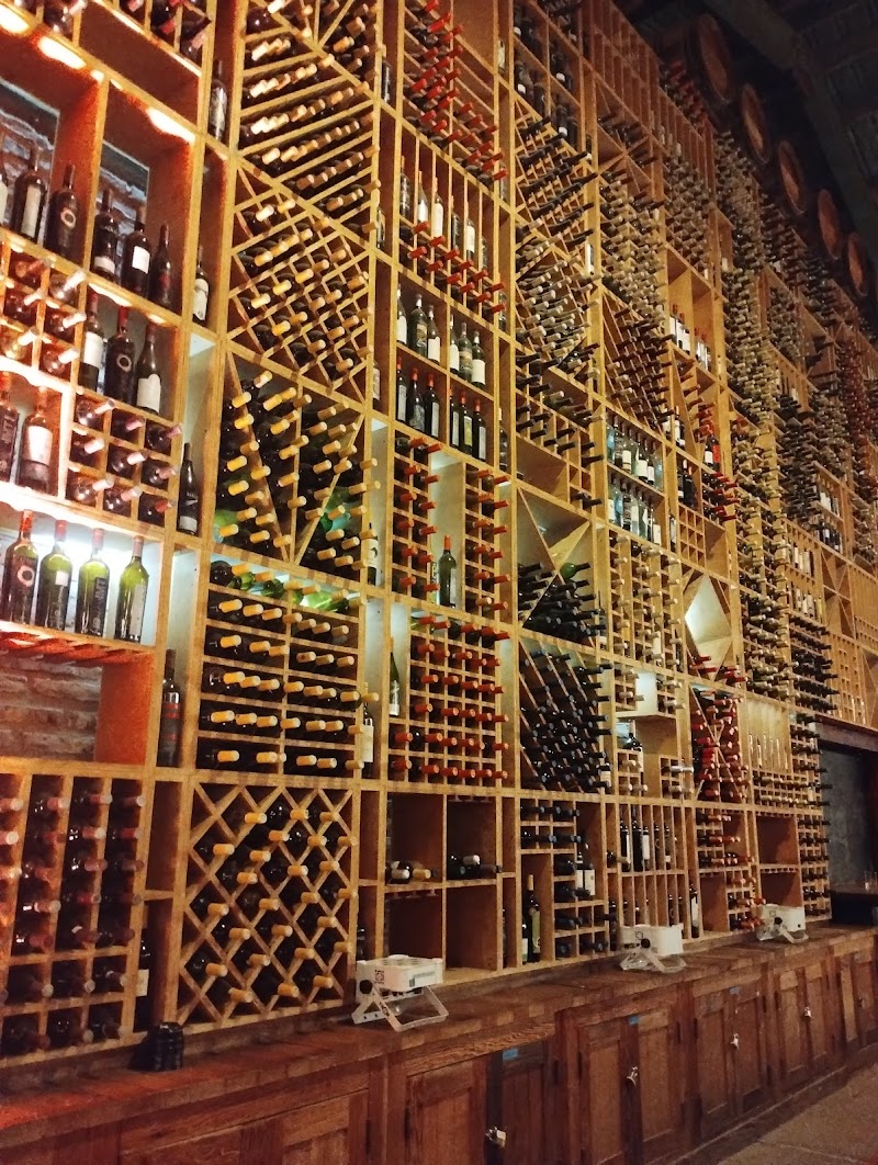 Valley Wineries photo 2